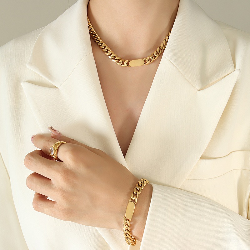 Airport security jewelry protection