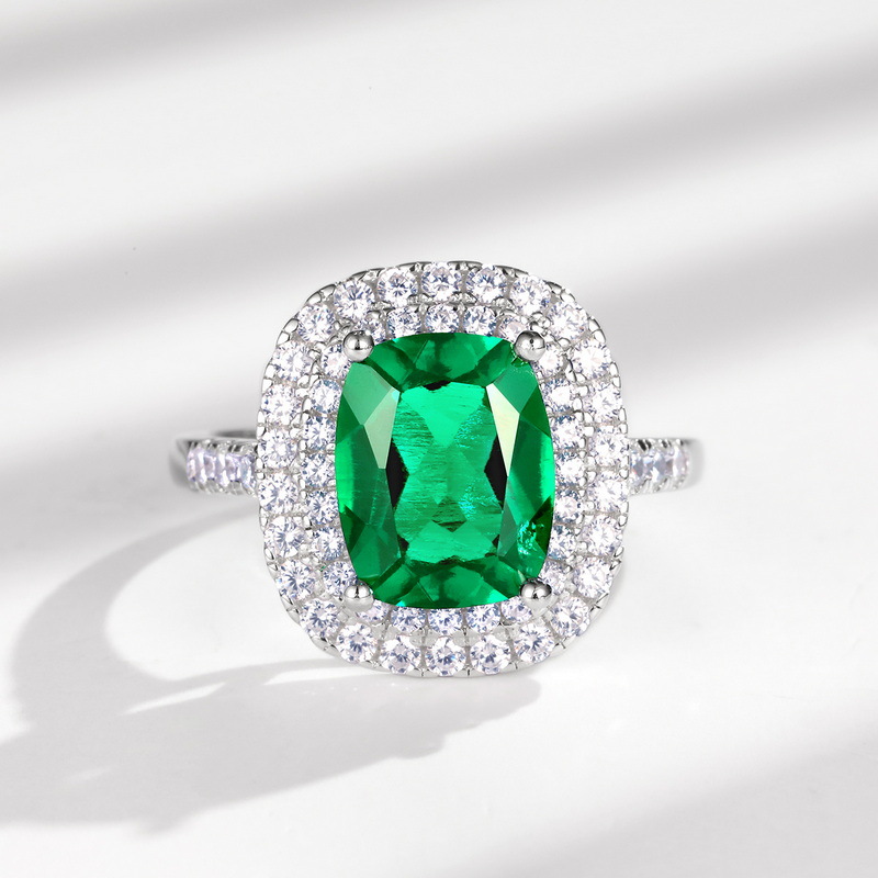Feng Shui Ring in Business Meeting Scenario
