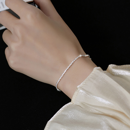 "How to Wear Feng Shui Bracelet"